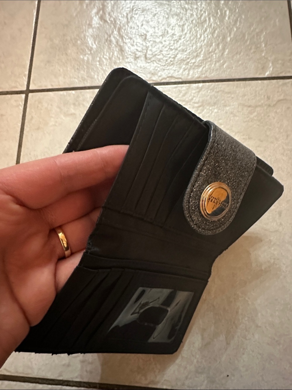 KENNETH COLE REACTION Y2K Black Glitter Fold-Over Wallet with Logo Button EUC - Picture 6 of 8